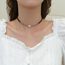 Korean pearl neck chain female summer sweet crystal beaded necklace light luxury niche design sense black choker short