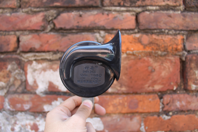 Phụ kiện sửa đổi xe tay ga Siêu vòng xe điện xe đạp moped 12V4A ốc tweeter không thấm nước khóa xe máy thông minh