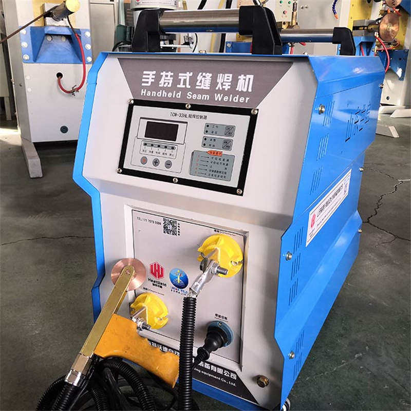 Handheld roller welding machine portable stainless steel sheet seam welding machine exhaust pipe insulation hood welding machine
