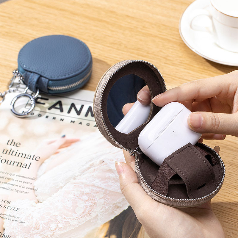 New Genuine Leather Portable Lipstick Storage Bag with Mirror, First-Layer Cowhide Round Bluetooth Earphone Bag, Pendant Keychain