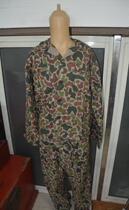 During the round of war the Bayi double-sided camouflage suit the North Type 2 suit the second the big old mountain front line
