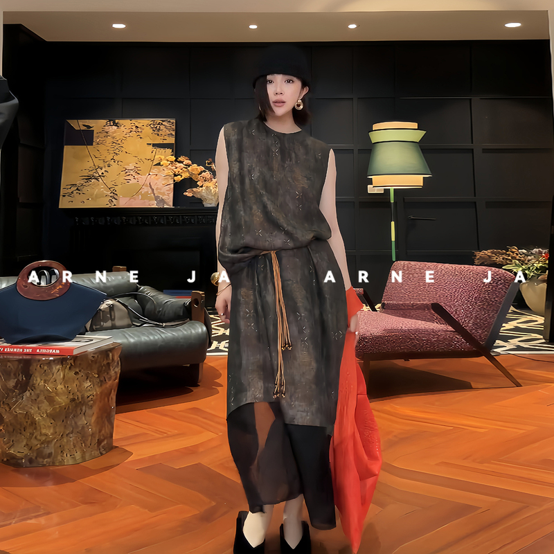 「Arne Ja」Niche Design Minimalist Sleeveless Dress with Bronze Smudged Ember Effect Long Skirt Summer
