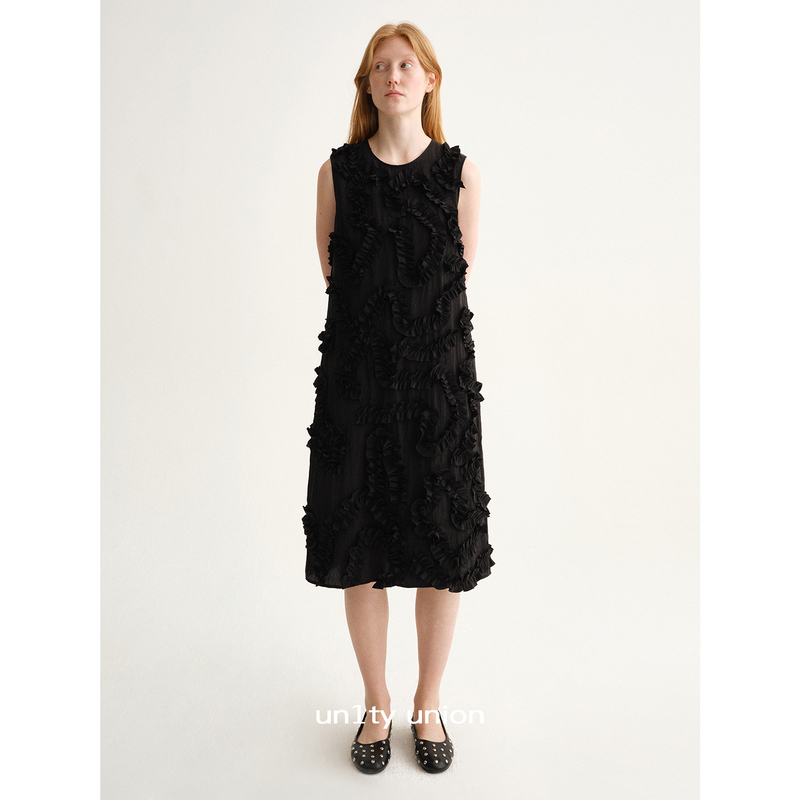 Un1Ty2026 Spring/Summer New Product Heavy-Duty Ruffled Three-Dimensional Relief Design Round Neck Sleeveless Little Black Dress