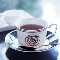 Spot Japanese Noritake Wu Aidan bone porcelain red coffee cup saucer Cup gift box 240ml