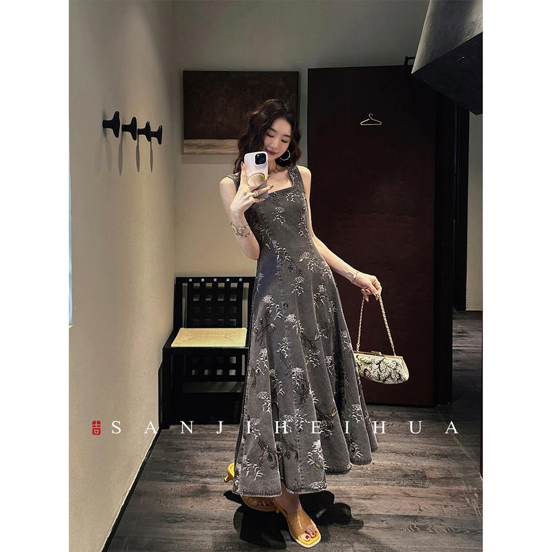 Sanji Heihua [Manye] Denim Suspender Dress for Women 2026 New Heavy Beaded Tube Embroidery Waist-Cinching Trendy