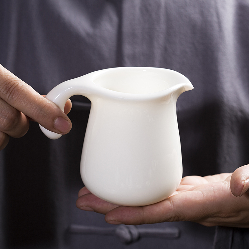 Jade porcelain dehua white porcelain ceramic portion evenly cup tea fair keller large kung fu tea set manually heat - resistant thickening tea sea