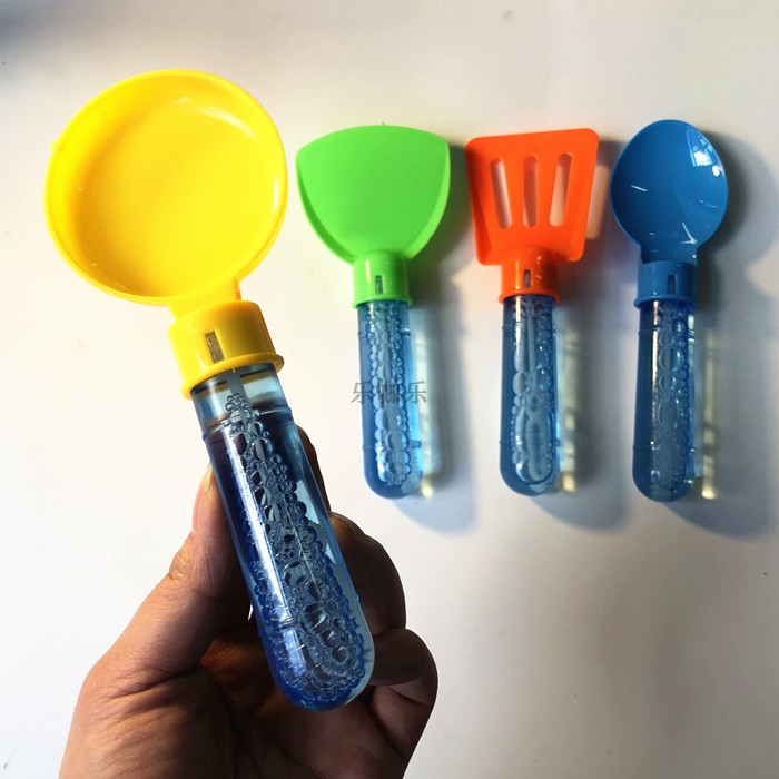Đồ dùng nhà bếp Bubble Stick Nhỏ Mini Thổi bong bóng nước Đồ chơi 16cm - Phòng bếp kệ gia vị inox