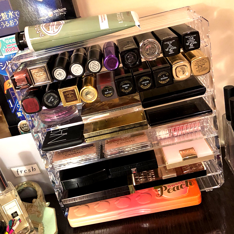Desktop Cosmetics Containing Box Plastic Mouth Red Lattice Cotton Stick Box Makeup Brushed Beauty Egg Rack Small Items Shelf
