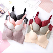 Mỏng cup sexy kẻ sọc không vòng thép phụ nữ áo ngực phù hợp với sâu V thu thập một tách kích thước lớn phụ nữ áo ngực đồ lót mỏng.