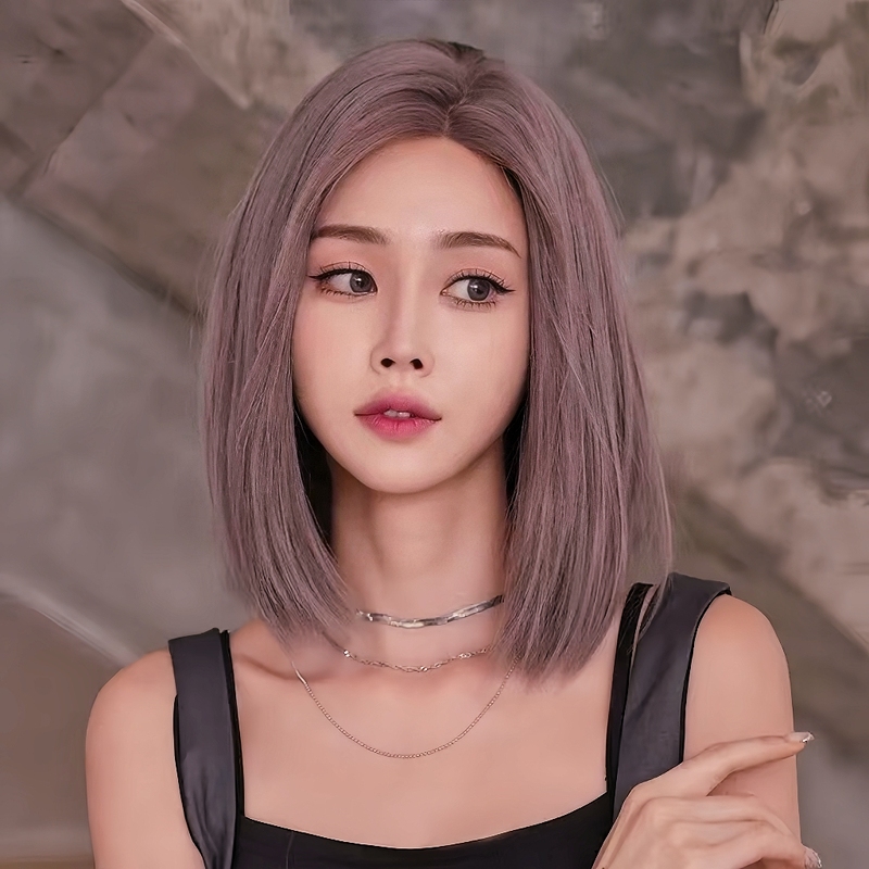 Wig for Women with Short Straight Hair, Fashionable Middle Parted Lace Full Headgear, Chemical Fiber Artificial, Japanese and Korean High Temperature Silk Full Headgear