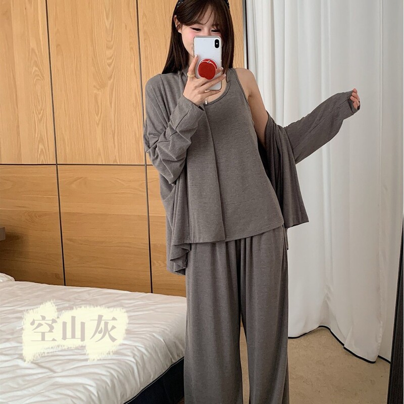 Autumn Lightweight Warm Home Wear for Women, Bra-Free Padded Vest Three-Piece Set, Acrylic Fiber Heating Cotton Pajamas Set for Women Autumn Lightweight Warm Home Wear for Women, Bra-Free Padded Vest Three-Piece Set, Acrylic Fiber Heating Cotton Pajamas Set for Women