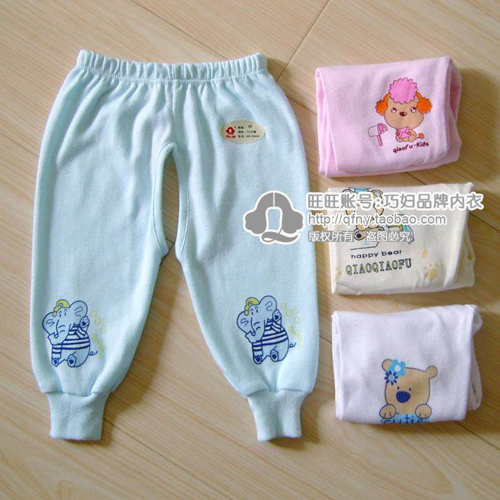 The kitchen pants of the baby in the cabinet ; Pure cotton open crotch pants ; open - gear sanitary pants