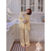 Milk Oil Color Mink Suede Pyjamas Woman Wide Version Thickened Warm Loose Parquet Design Soft stretches of Home Residence Suits