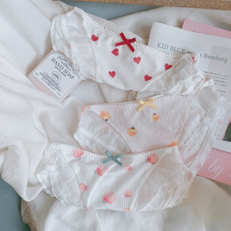 Peach Honey Cotton Pants Women's Day Ensemble Girls Lace Pure Cotton Stalls Cute Sweet And Soft Girls Low Waist Triangle Briefs