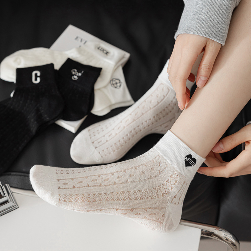 Girls' Pure Cotton Socks, Summer Short Tube Socks with Exposed Edges, Versatile Mesh Hollow Socks, Black and White Embroidered Heart Bow Tie Air Conditioning Socks Girls' Pure Cotton Socks, Summer Short Tube Socks with Exposed Edges, Versatile Mesh Hollow Socks, Black and White Embroidered Heart Bow Tie Air Conditioning Socks