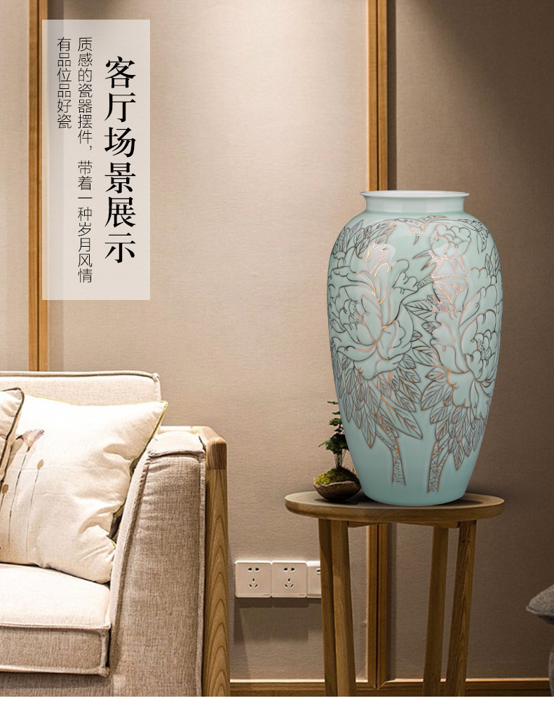 Hand the see colour blue glaze porcelain jingdezhen ceramics vase landed a large Chinese sitting room adornment is placed