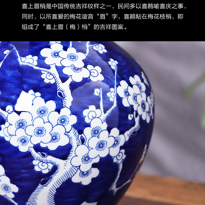 Jingdezhen ceramics hand - made antique blue and white porcelain vases, flower decoration of Chinese style household act the role ofing is tasted furnishing articles sitting room