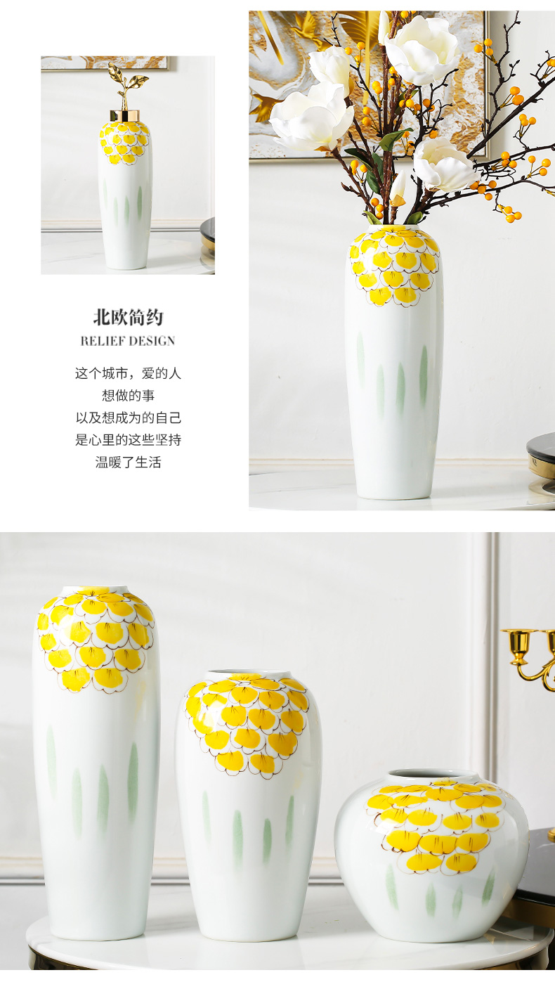 Jingdezhen porcelain vases, ceramic creative furnishing articles sitting room put the dried flower implement new Chinese style household adornment ornament