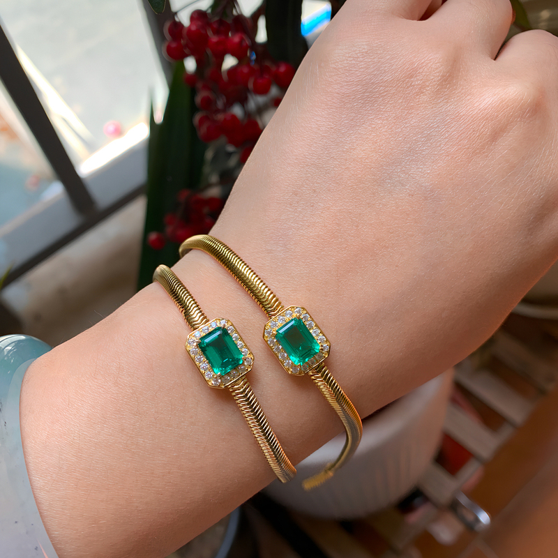 Emerald Bracelet with Sterling Silver Inlaid with Cultured Gemstones 1.3-1.4Ct, Niche, Exquisite, High-End, Personalized, Fashionable S925