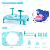 Очень большая акула, пингвин