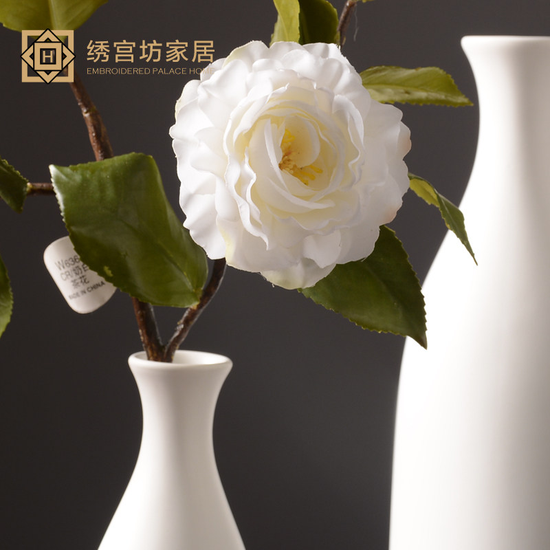 �幬����ɫ�մɲ廨��ƿ