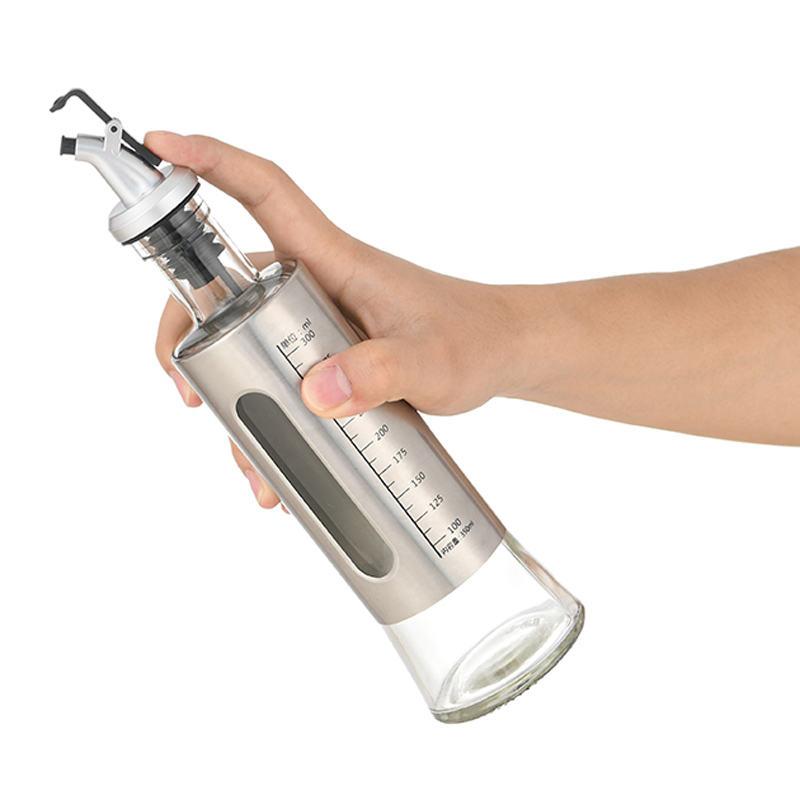 Japan Sp Sauce Home Oil Pot Glass Stainless Steel Leak Proof Soy Sauce 香 麻 油 油 醋 酒 酒 调 料 储 瓶 Japan Sp Sauce Home Oil Pot Glass Stainless Steel Leak Proof Soy Sauce 香 麻 油 油 醋 酒 酒 调 料 储 瓶