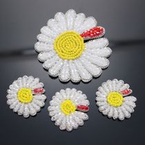 2020 explosive crystal nail beads small Daisy cloth patch GD Quan Zhilong clothes same chrysanthemum pattern decorative stickers