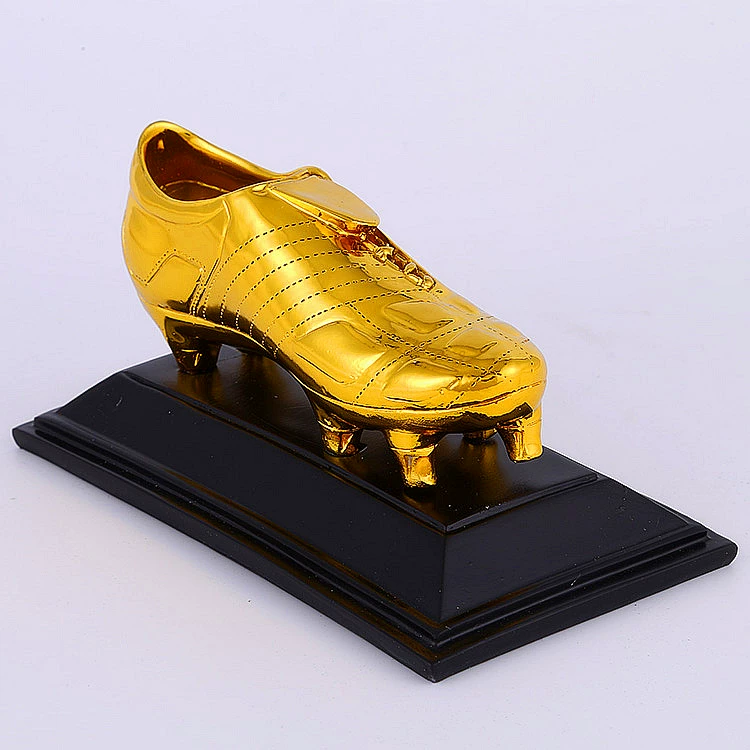 Giải bóng đá 2018 World Cup Golden Boots Trophy Shooter Award Bóng đá Giày vàng Giải thưởng Người hâm mộ Trang trí Mô hình - Bóng đá 	tất bóng đá nike chính hãng	