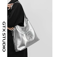 Флэш-серебристое серебро (кожа Cruc) Пятно