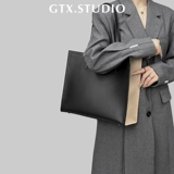 Вместительная и большая сумка через плечо, черный кожаный ноутбук