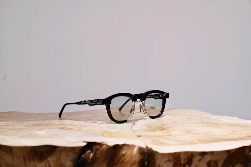 kuboraum coloured lens sunglasses in kuboraum 