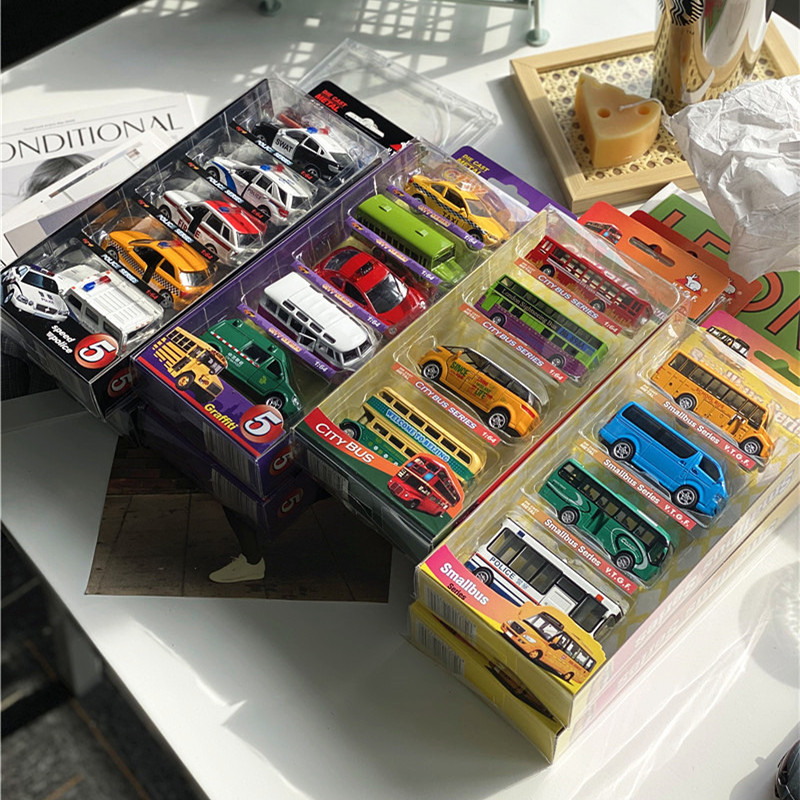 2 special G minimum box of 60 children alloy bus bus bus back force small car model