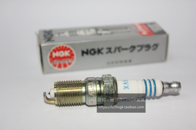 Volvo S40 Mondeo 2.5L Classic Focus 1.8L Old Mazda 6 with NGK spark plug TR5VX