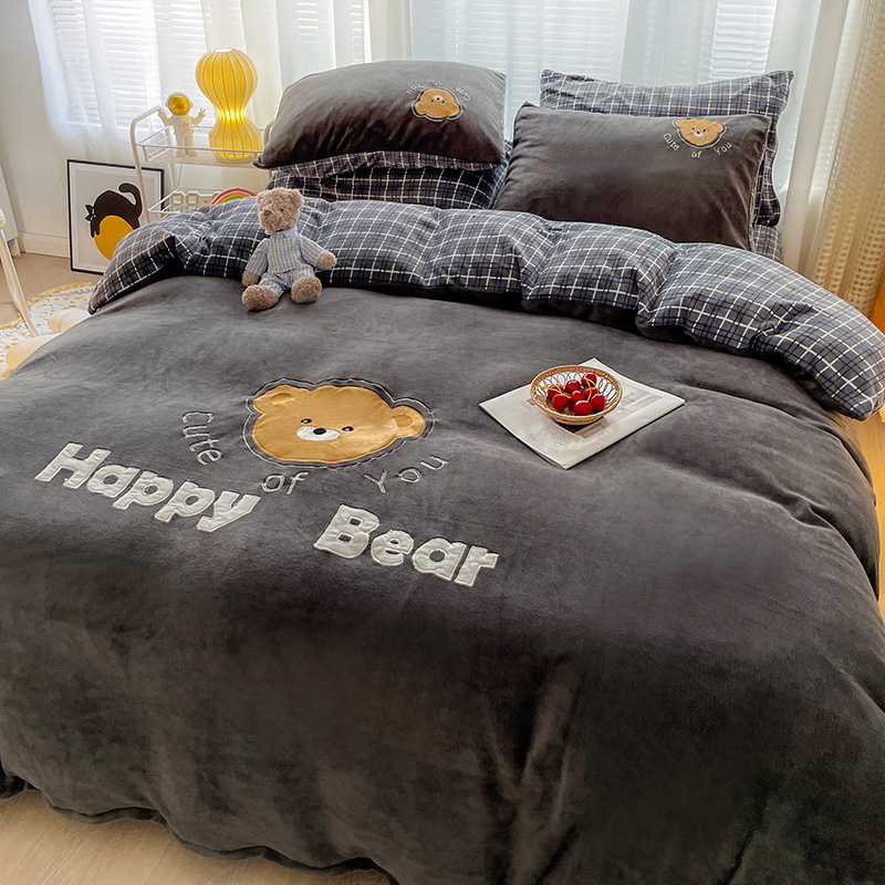 Winter Thickened Milk Suede Towel Embroidered Small Bear Katonga Plush Four Pieces Bed Coral Suede Student Bed Linen