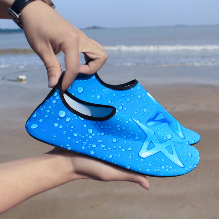 Portable speed dry beach shoes men and women barefoot sticking to the creek soft shoe snorkeling shoes children swimming shoes non-slip anti-cutting