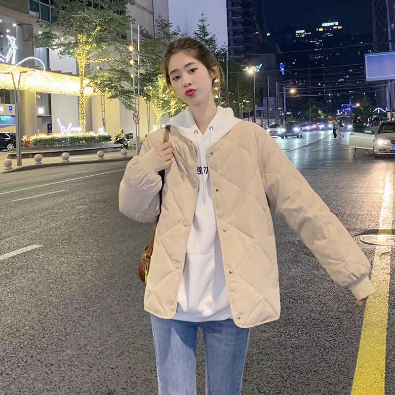 2025 New Quilted Cotton Jacket for Women, Short Style, Round Neck, Warm Inner Lining, Thin, Collarless, Milk Tea Color Coat for Petite Figures