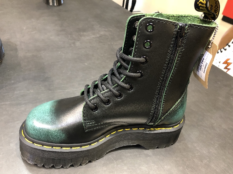 dr martens 22564001