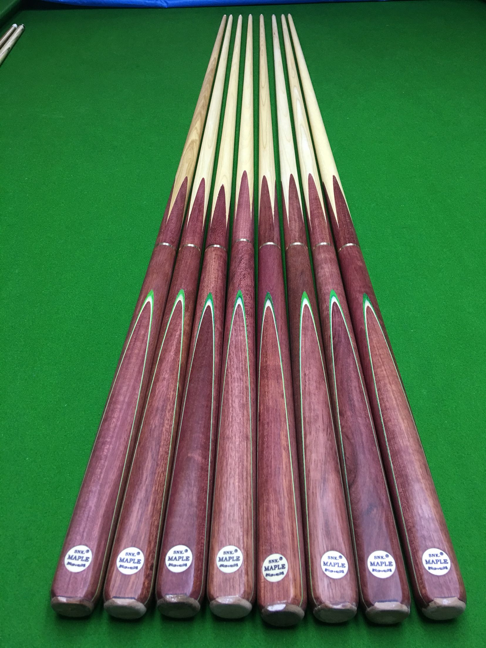 Miss Spot Zero Degrees Maple Leaf handmade pole Chinese member Rod Table Ball Lever Black 8 Ball Rod 10 2 Head Black Eight American Public Rod