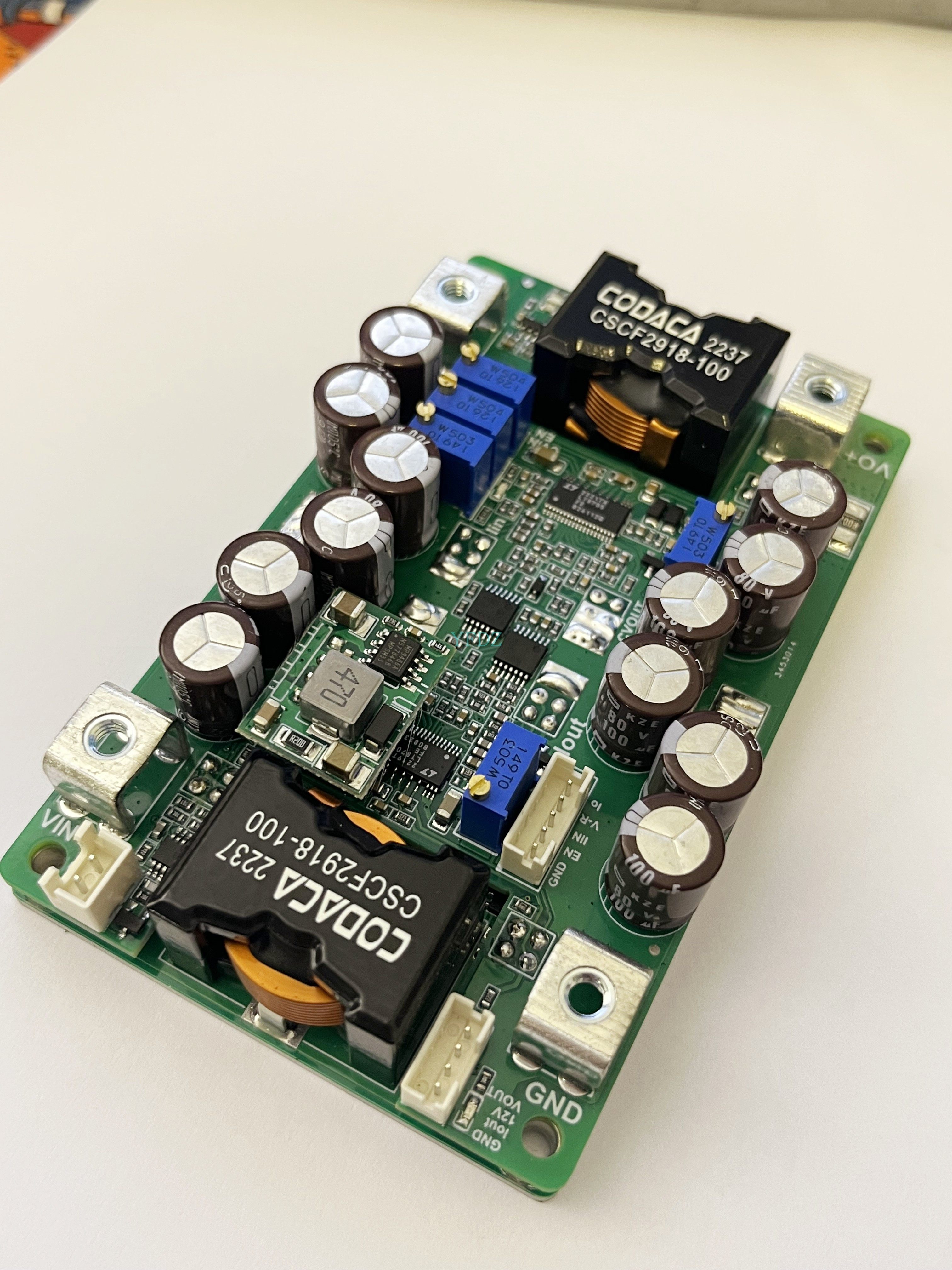 DC-DC Automatic Lift Power Solar Fuel Cell Power Input Output Can be adjusted 10-75V 30A