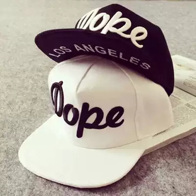 Hip hop hats for men and women spring and summer baseball caps dope cap tide black and white flat cap hip-hop sun visor