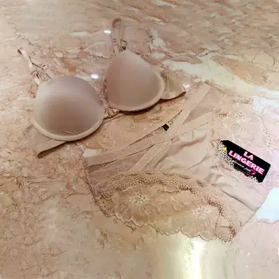 2021 Korea spot new ladies front buckle beauty back sexy gathering solid color seamless underwear underwear set bra