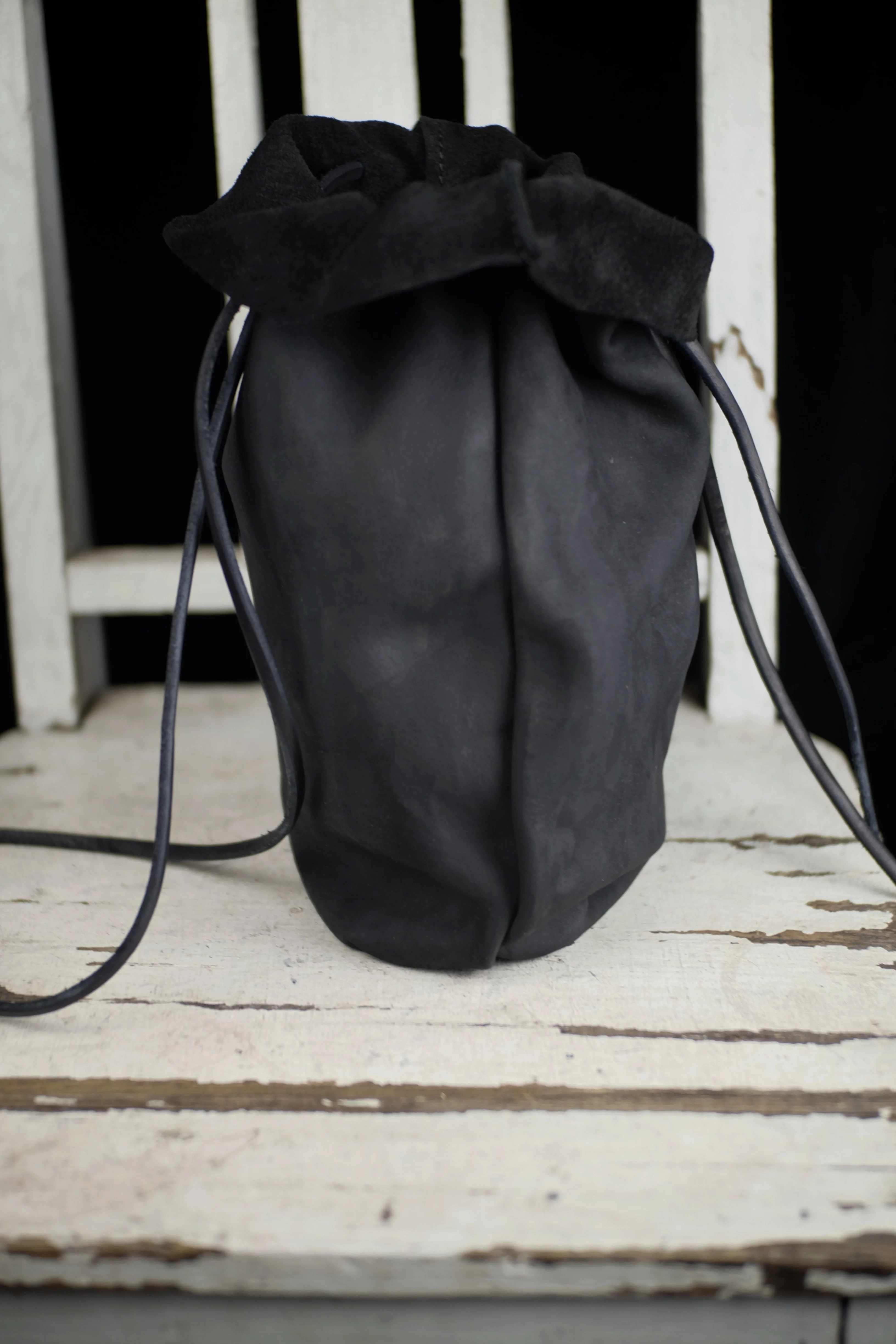 Black matte leather shoulder bag one shoulder, DIY