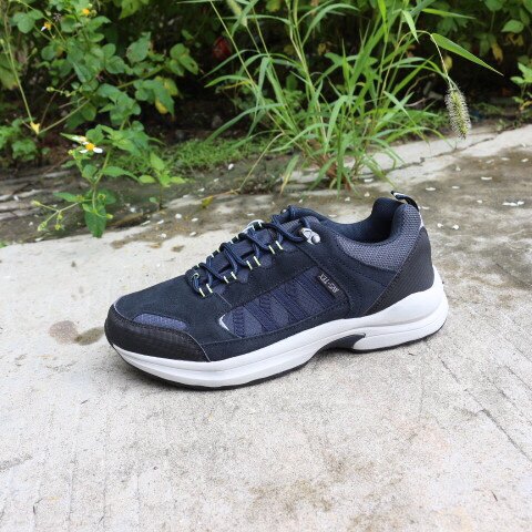 Former foreign trade German outdoor sports shoes anti-slip wear-resistant travel shoes leather waterproof shoe shoes shoes