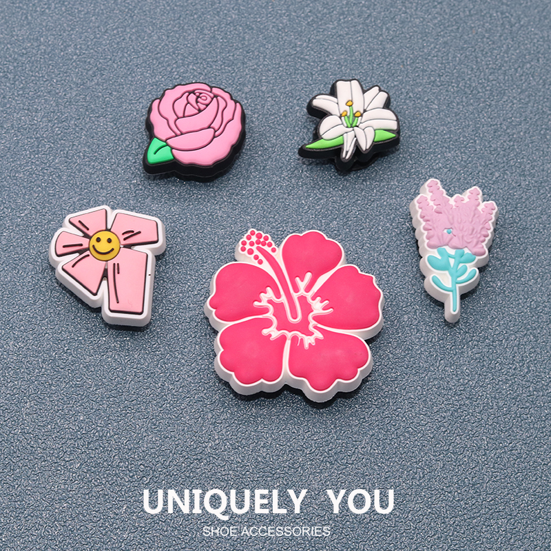 New Crocs Shoe Accessories, Shoe Charms Suitable for Crocs Shoes, Decorative Accessories, Beautiful Flower Series Shoe Buckles and Shoe Charms