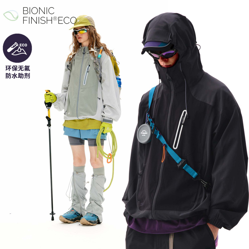 Nothomme Fluorine-Free Waterproof Outdoor Mountaineering and Camping Style Soft-Shell Windproof Hooded Jacket Nothomme Fluorine-Free Waterproof Outdoor Mountaineering and Camping Style Soft-Shell Windproof Hooded Jacket