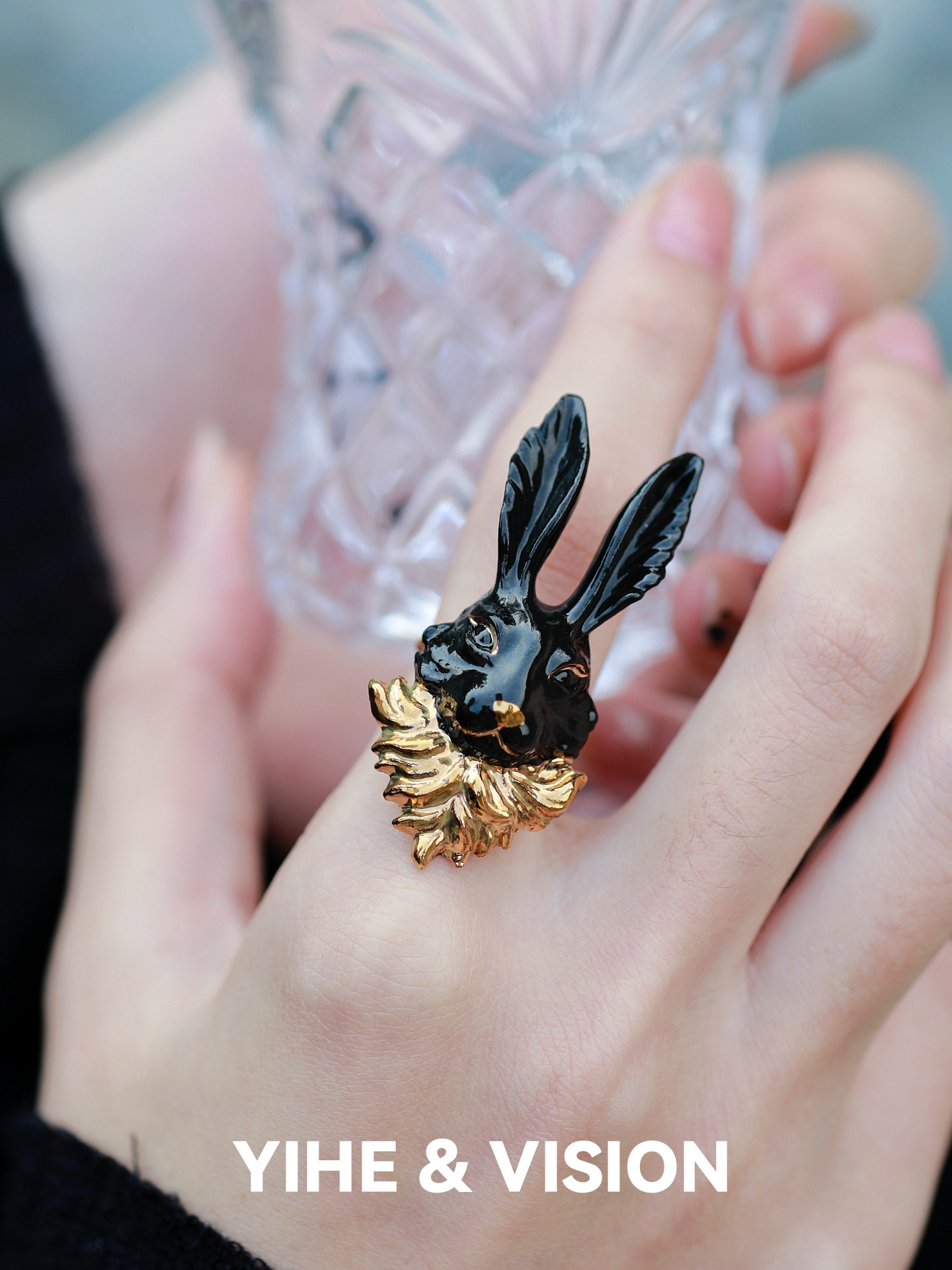 YIHE Yihe original design Golden Rabbit Black Rabbit niche dark tone gentlemanly ceramic open ring