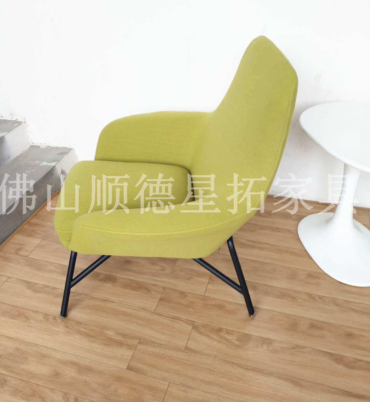 Đơn giản phòng khách hiện đại ghế sofa da Bắc Âu duy nhất thiết kế nội thất thời trang sáng tạo ban công phòng chờ ghế