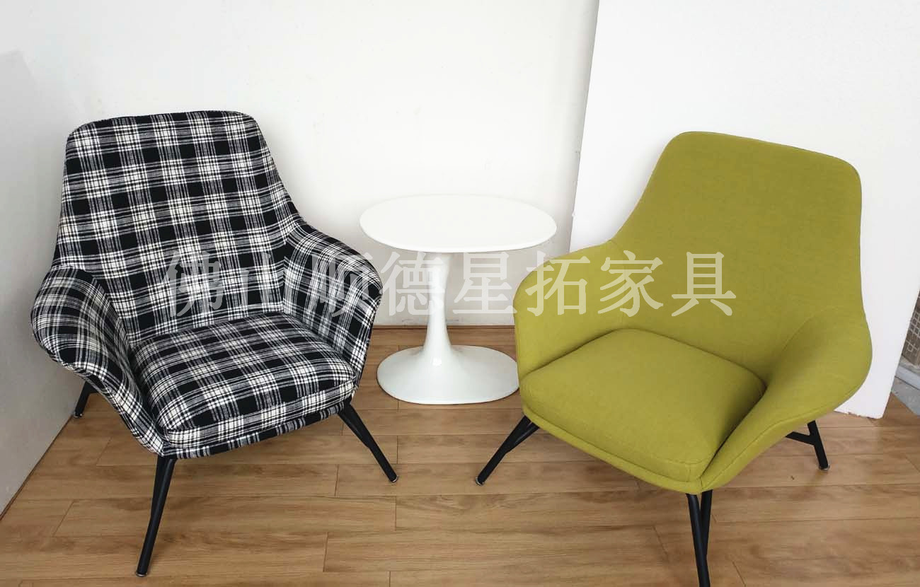 Đơn giản phòng khách hiện đại ghế sofa da Bắc Âu duy nhất thiết kế nội thất thời trang sáng tạo ban công phòng chờ ghế