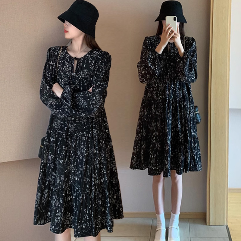 2026 Plus Size Women's Spring and Autumn Loose Slimming French Collar Tie Floral Dress Base Layer Little Black Dress