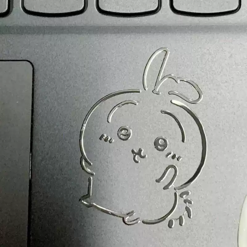 Металлическая наклейка Xiaohongshu chiikawa kawaii, декоративная для ноутбука и телефона, серебристая